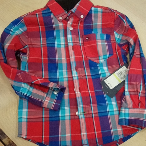 Tommy Hilfiger Other - Tommy Hilfiger shirt